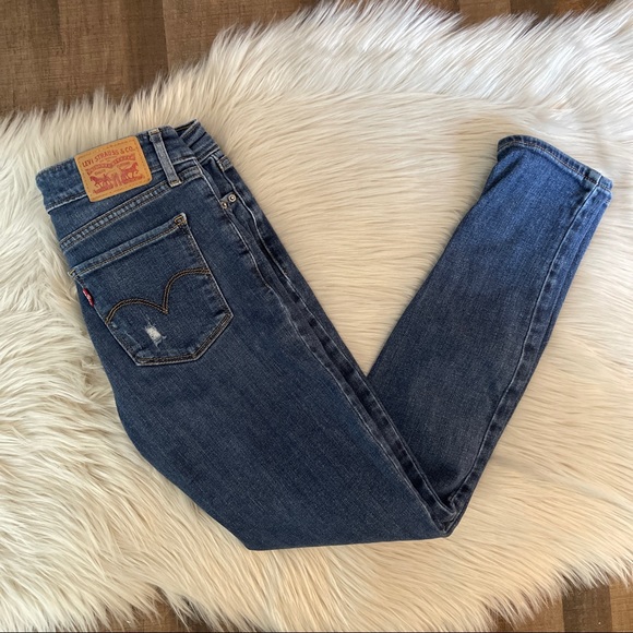 ❤️Levi’s❤️ Distressed Medium Wash Jeans Size 27 - Picture 13 of 13